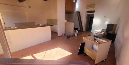 Studio meublé 33m² avec mezzanine – Cotignac