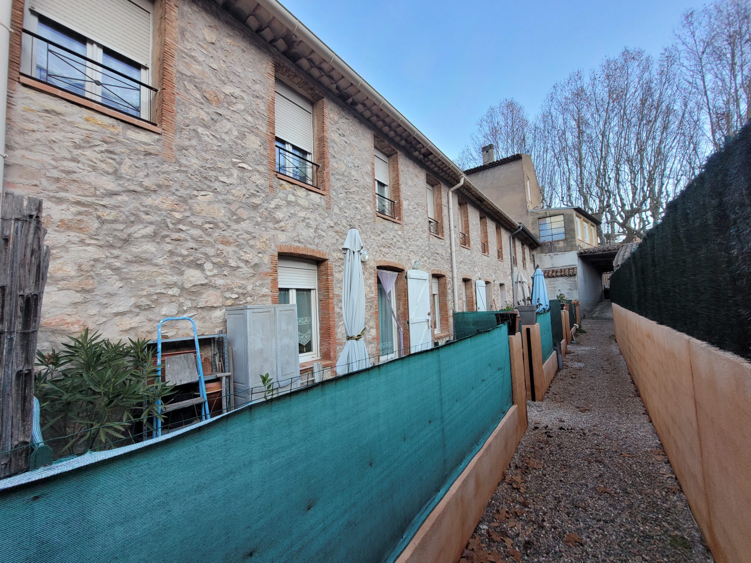 Maison de village 114.50m² avec terrasse – Salernes – Louée !!!