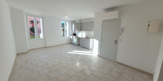 Appartement T3 89m² avec jardin partagé – Lorgues